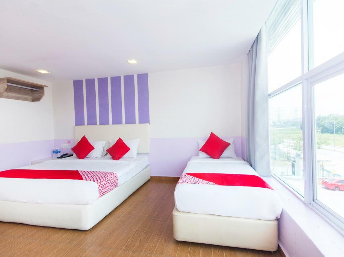באנגי Oyo 419 City Boutique Hotel מראה חיצוני תמונה