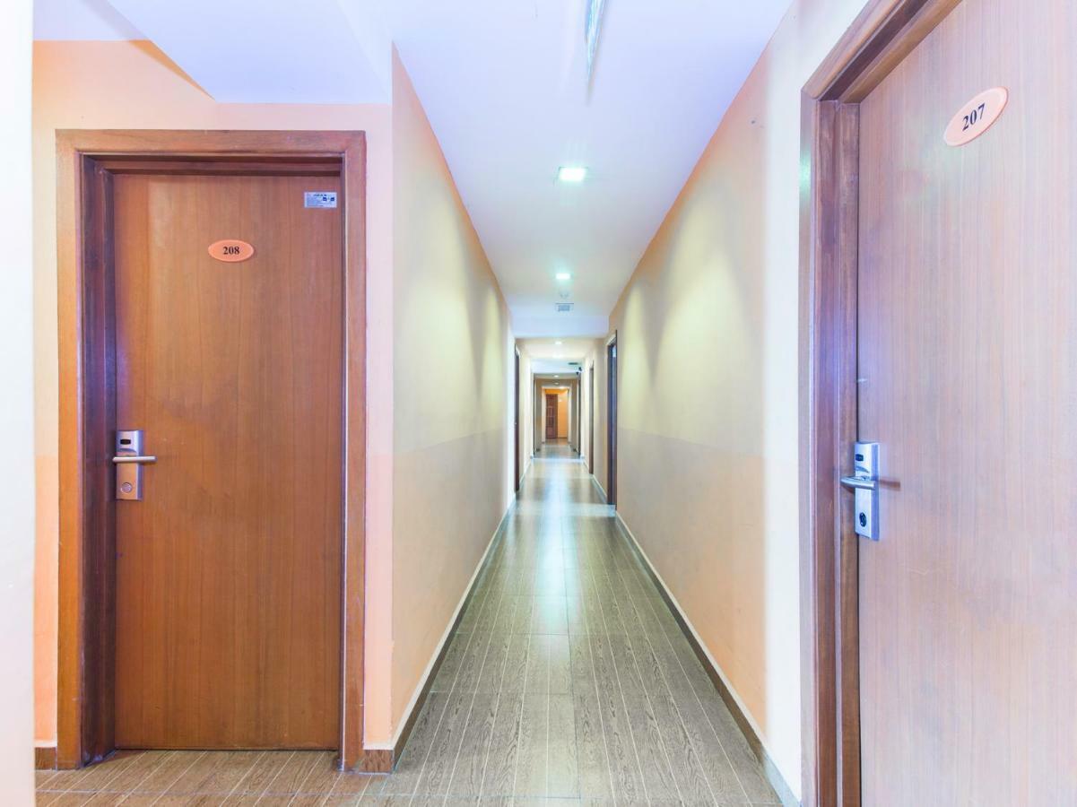 באנגי Oyo 419 City Boutique Hotel מראה חיצוני תמונה
