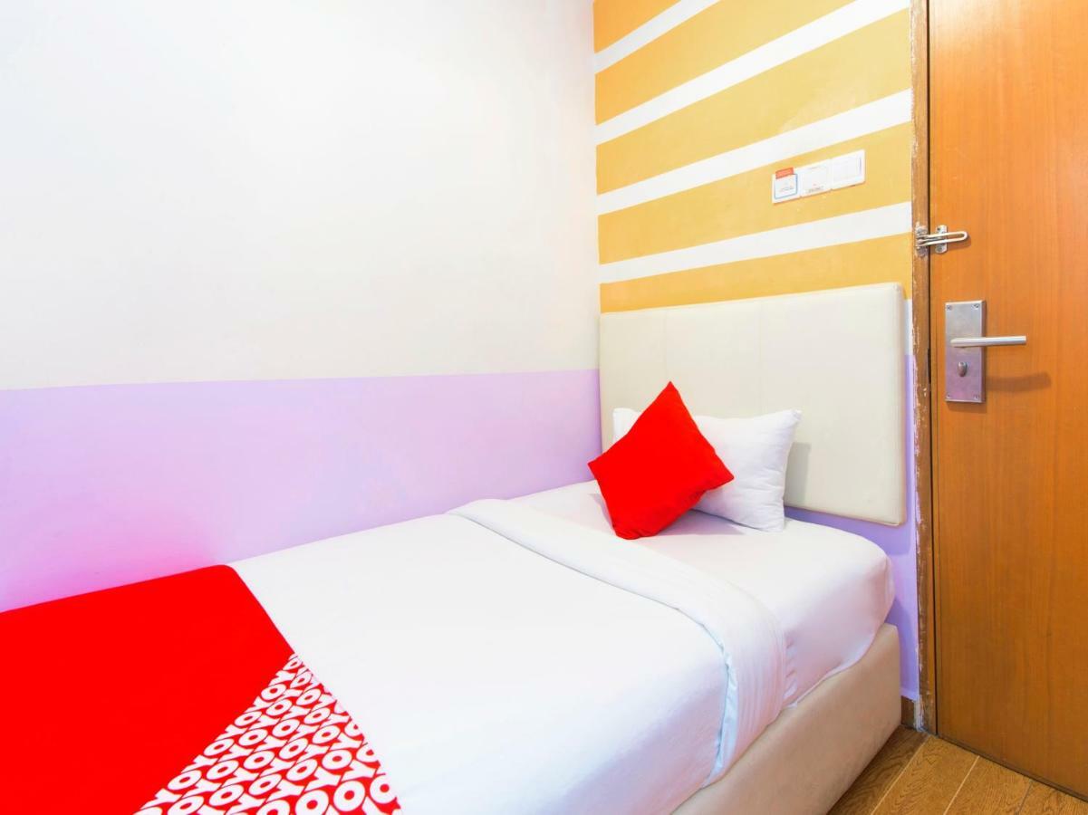 באנגי Oyo 419 City Boutique Hotel מראה חיצוני תמונה
