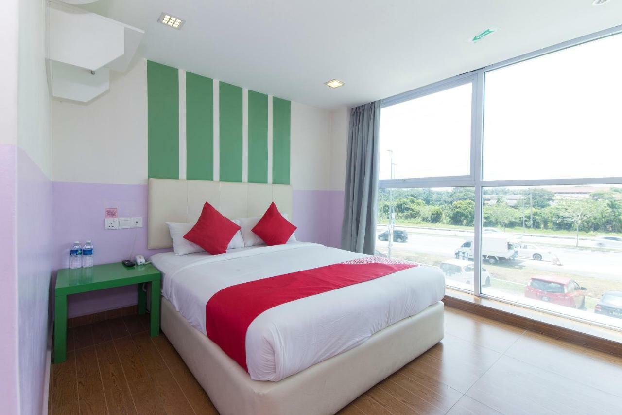 באנגי Oyo 419 City Boutique Hotel מראה חיצוני תמונה