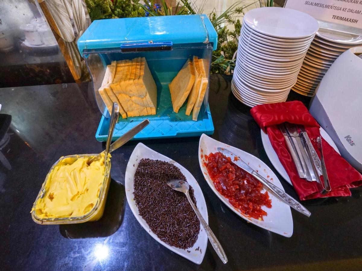 באנגי Oyo 419 City Boutique Hotel מראה חיצוני תמונה